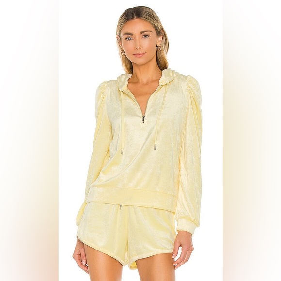 NWT REVOLVE GENERATION LOVE
Primrose Hoodie - Yellow 🔥 - Picture 2 of 8